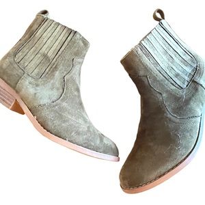 Cotton On Kids Booties